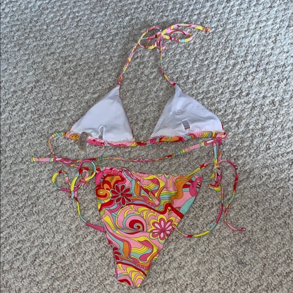 Bikini Bundle! - Picture 3 of 9